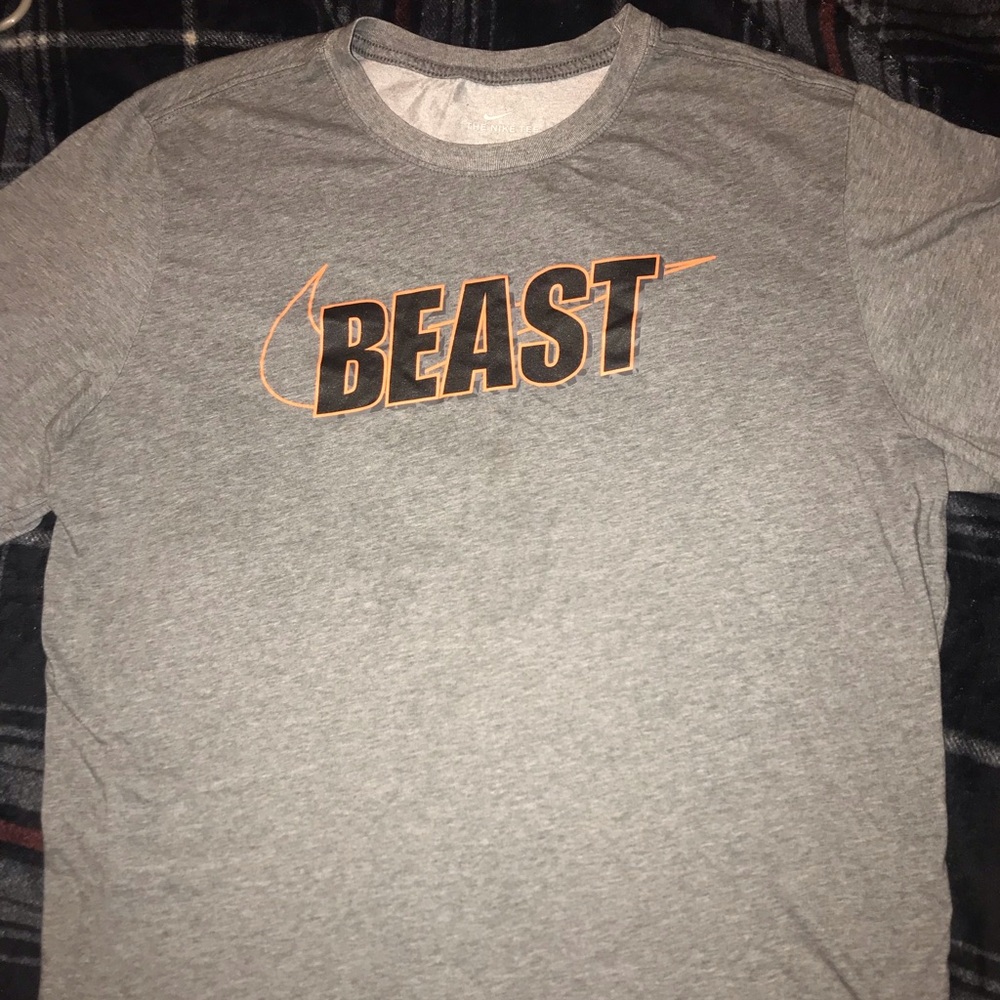 Nike Mens T-Shirt DRI-FIT